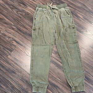 Girls Aerie jogger- Size XS